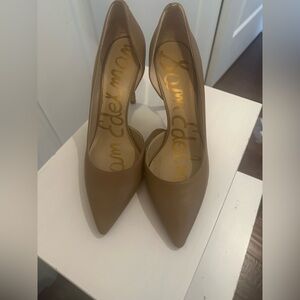 Sam Edelman Tan Classic Pointed-Toe Heels